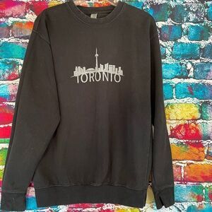 Cotton Heritage Toronto City Scape Graphic Sweatshirt Size Medium